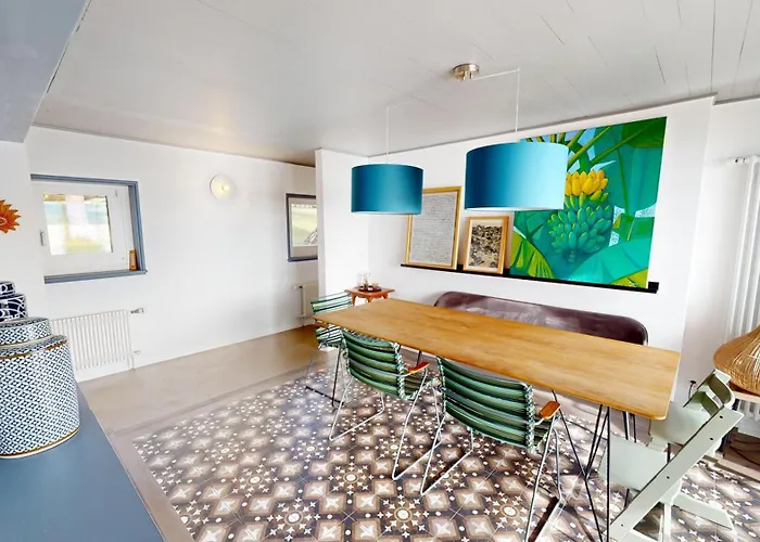 Peaceful Lakefront Living, Your Retreat! Lr23b Nyaraló *