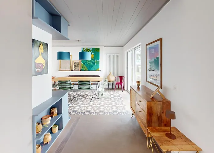 Peaceful Lakefront Living, Your Retreat! Lr23b *