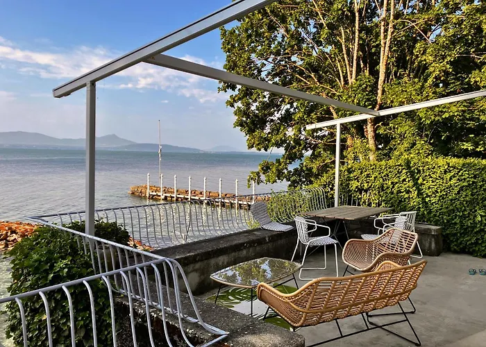 Peaceful Lakefront Living, Your Retreat! Lr23b Dom wakacyjny